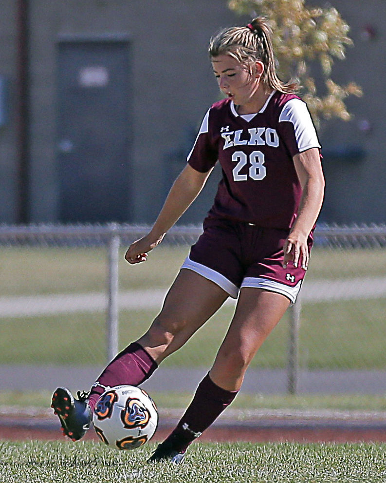 Truckee at Elko Girls Soccer 05.jpg